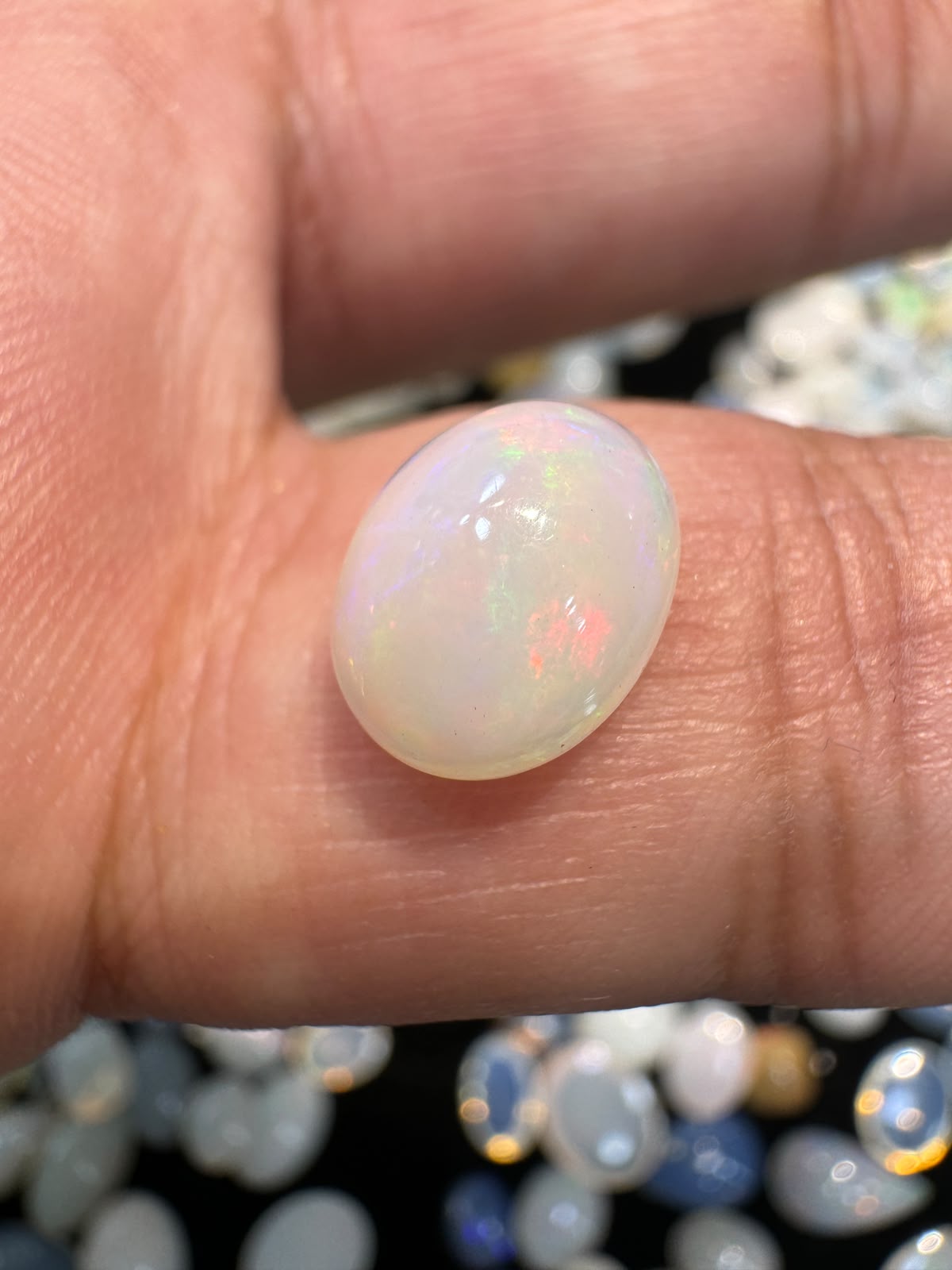 White Ethiopian Opal Stone WO 016 1.9 Carat