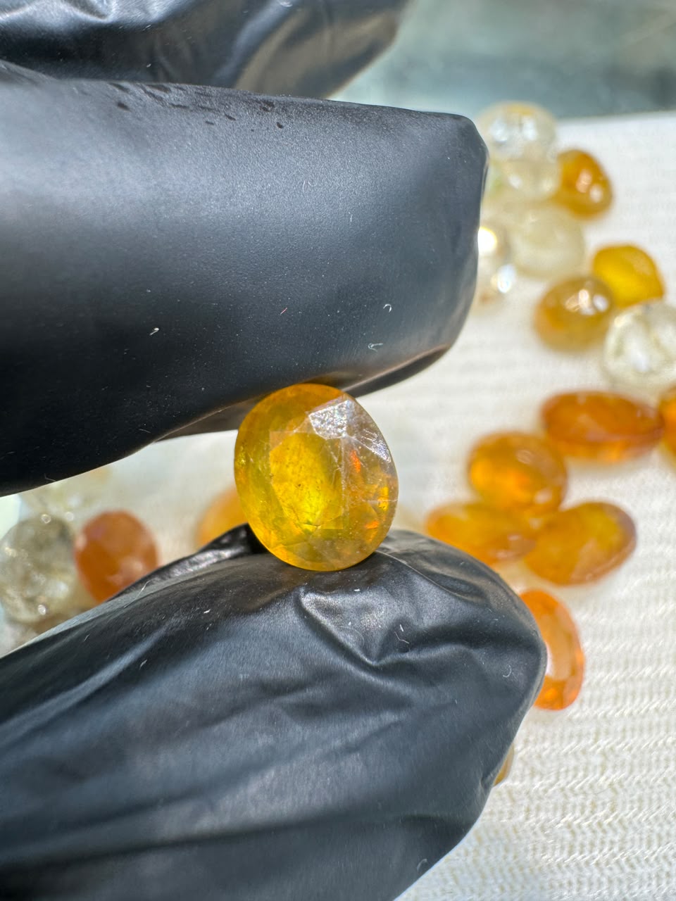 AAE 165 Yellow Sapphire (Pukhraj) 4.55 Carat
