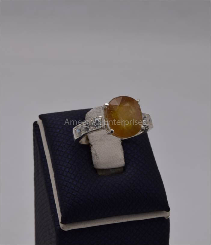 AAE 1568 Chandi Ring 925, Stone: Yellow Sapphire (Pukhraj)