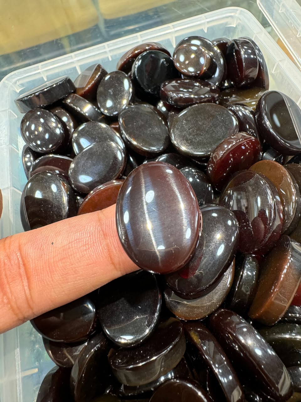 AAE AQ 007 Red Aqeeq (Agate) Natural Stone