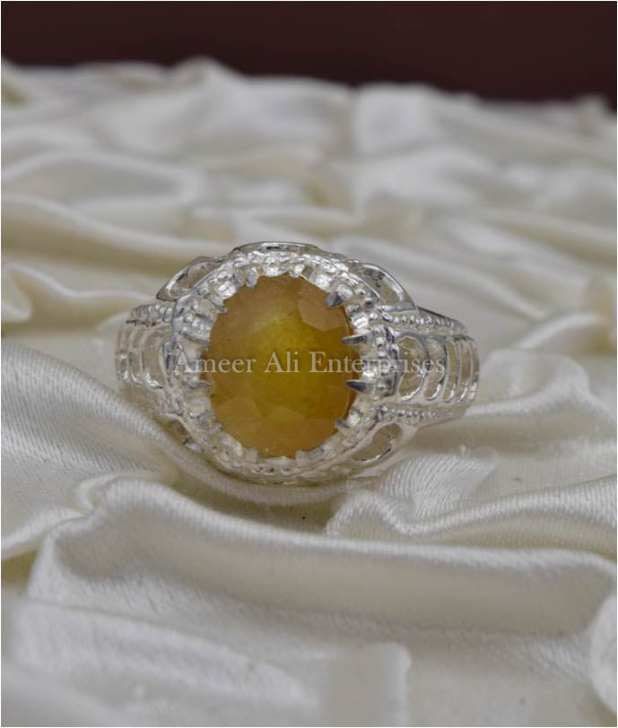 AAE 3421 Chandi Ring 925, Stone: Yellow Sapphire (Pukhraj)