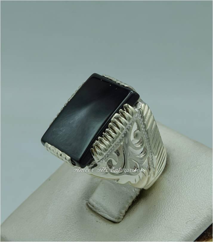 AAE 9901 Chandi Ring 925, Stone: Black Aqeeq - AmeerAliEnterprises