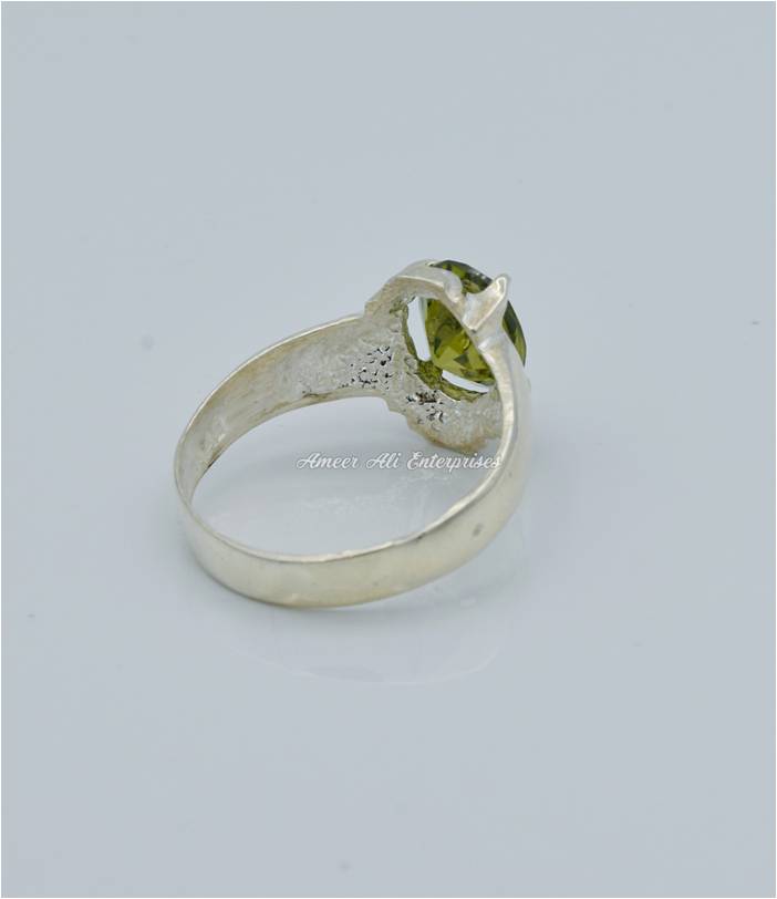 AAE 7768 Chandi Ring 925, Stone: Zircon