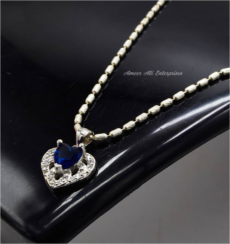 AAE 6831 Chandi Pendant 925, Stone: Zircon