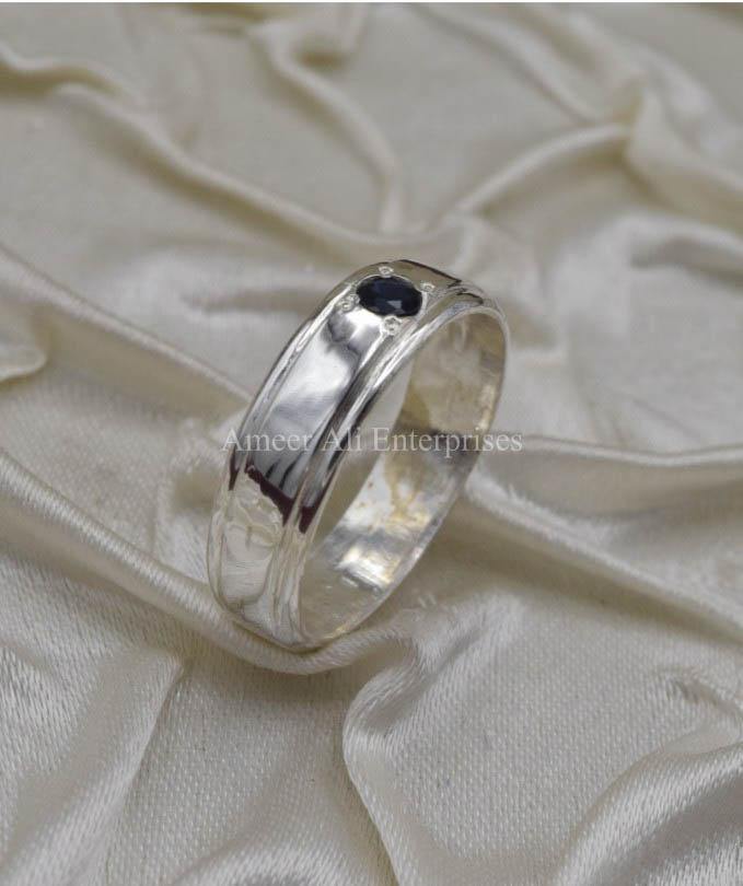 AAE 1435 Chandi Ring 925, Stone: Blue Sapphire (Neelam) - AmeerAliEnterprises