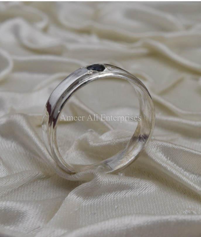 AAE 1435 Chandi Ring 925, Stone: Blue Sapphire (Neelam) - AmeerAliEnterprises
