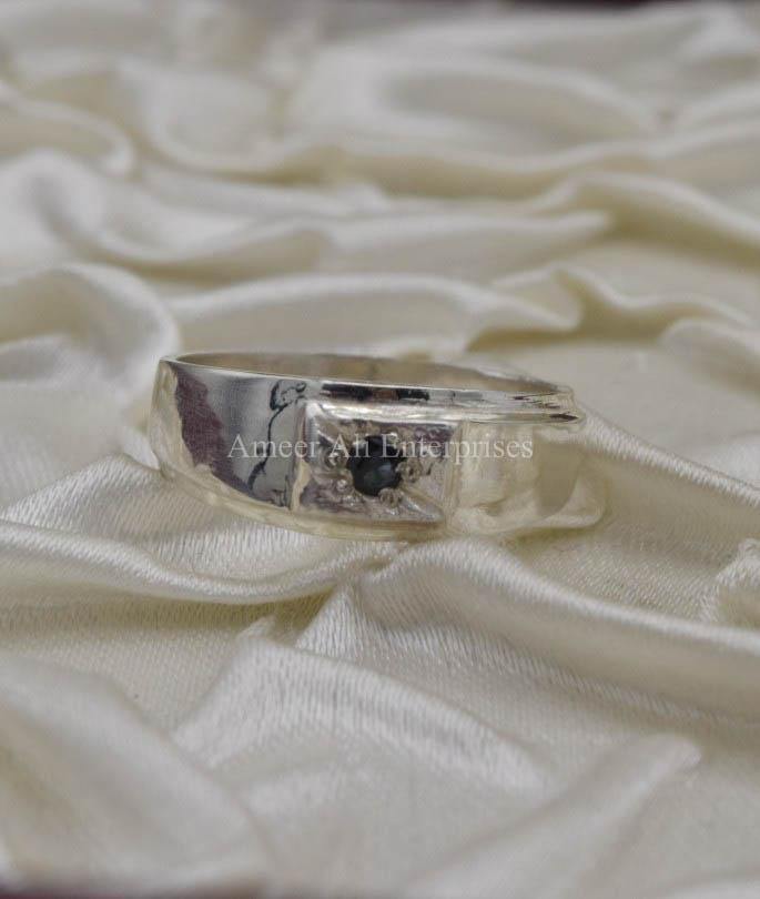 AAE 1436 Chandi Ring 925, Stone: Blue Sapphire (Neelam) - AmeerAliEnterprises