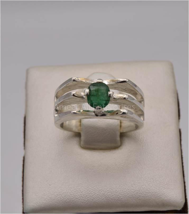 AAE 1608 Chandi Ring 925, Stone Emerald (Zamurd) - AmeerAliEnterprises