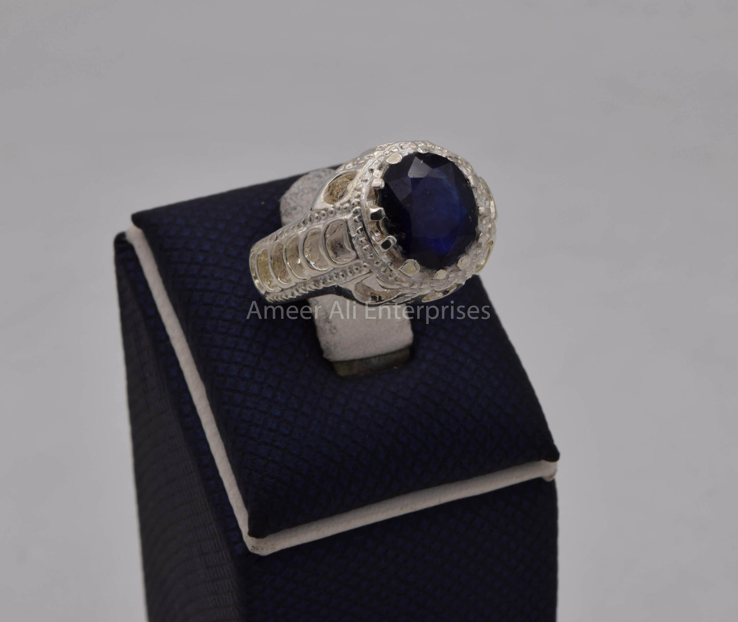 AAE 4605 Chandi Ring 925, Stone: Blue Sapphire (Neelam)