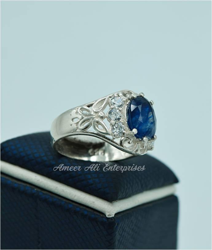 AAE 0543 Chandi Ring 925, Stone: Blue Sapphire (Neelam) - AmeerAliEnterprises