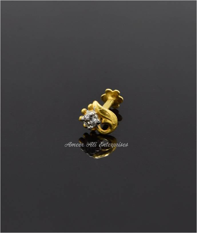 AAE 6885 Gold Nose pin, Stone: Zircon