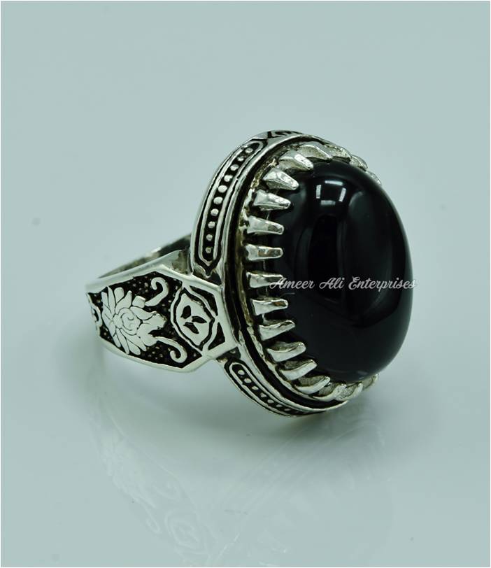 AAE 6823 CHANDI RING 925, STONE: BLACK AQEEQ