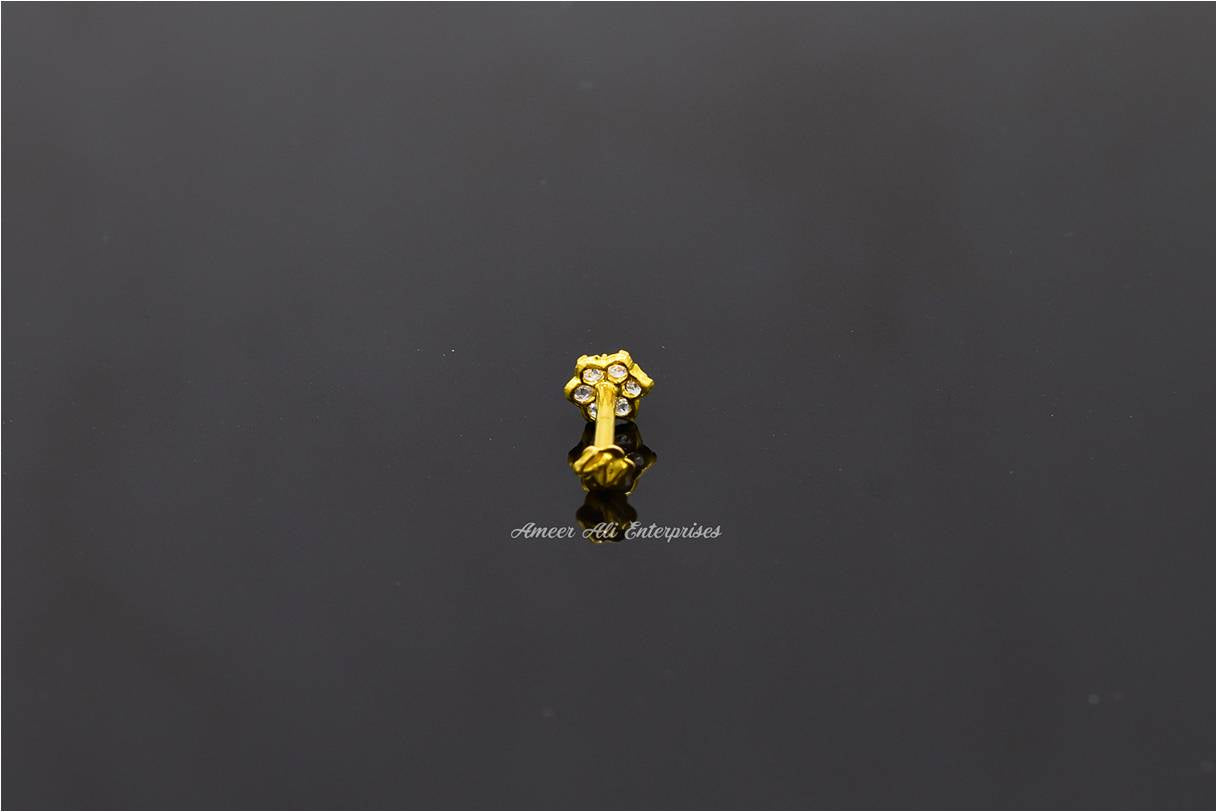 AAE 6928 Gold Nose Pin, Stone: Zircon