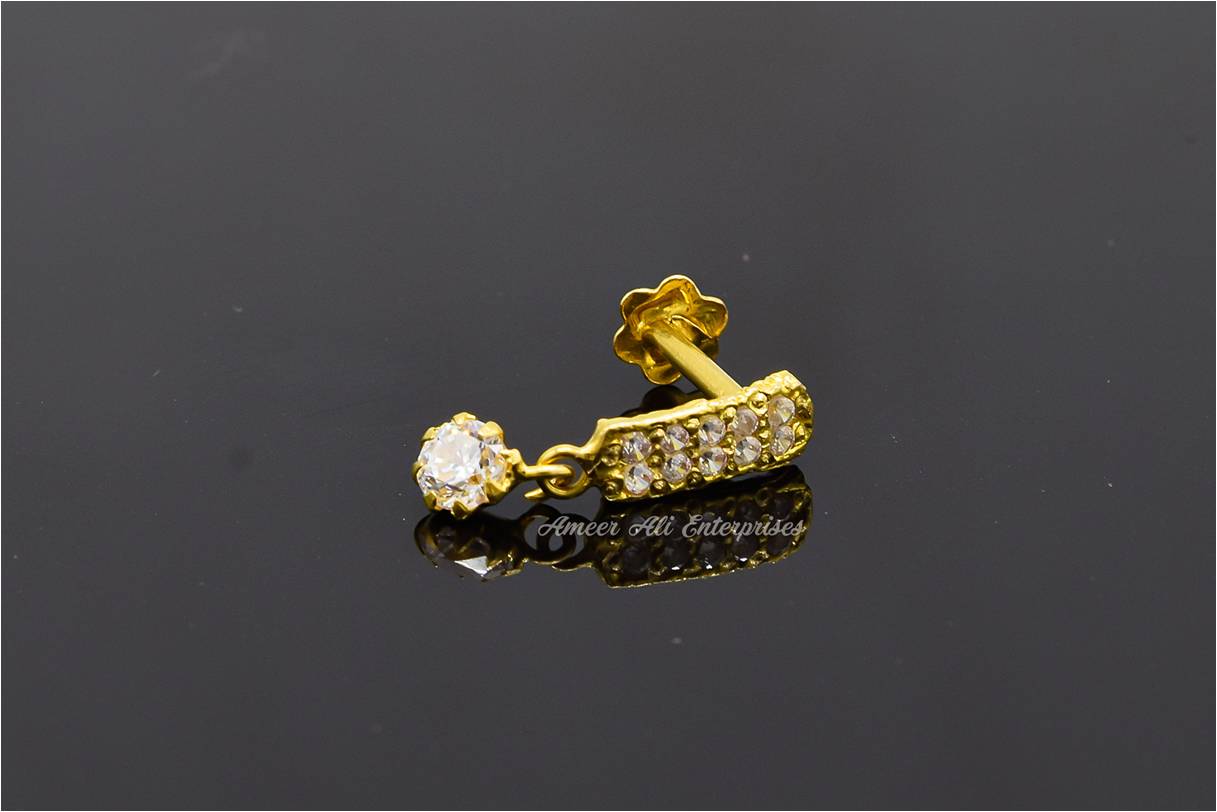 AAE 6918 Gold Nose Pin, Stone: Zircon
