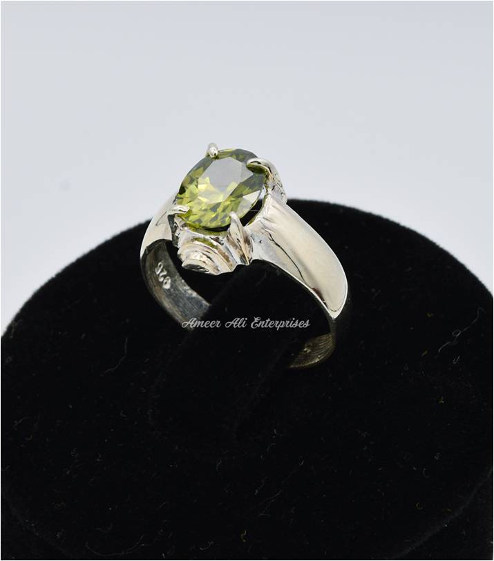 AAE 7768 Chandi Ring 925, Stone: Zircon