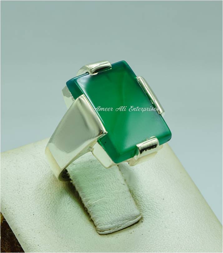 AAE 6762 Chandi Ring 925, Stone: Green Aqeeq