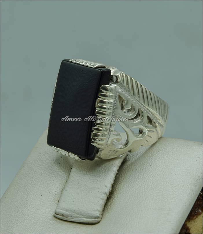 AAE 9901 Chandi Ring 925, Stone: Black Aqeeq - AmeerAliEnterprises