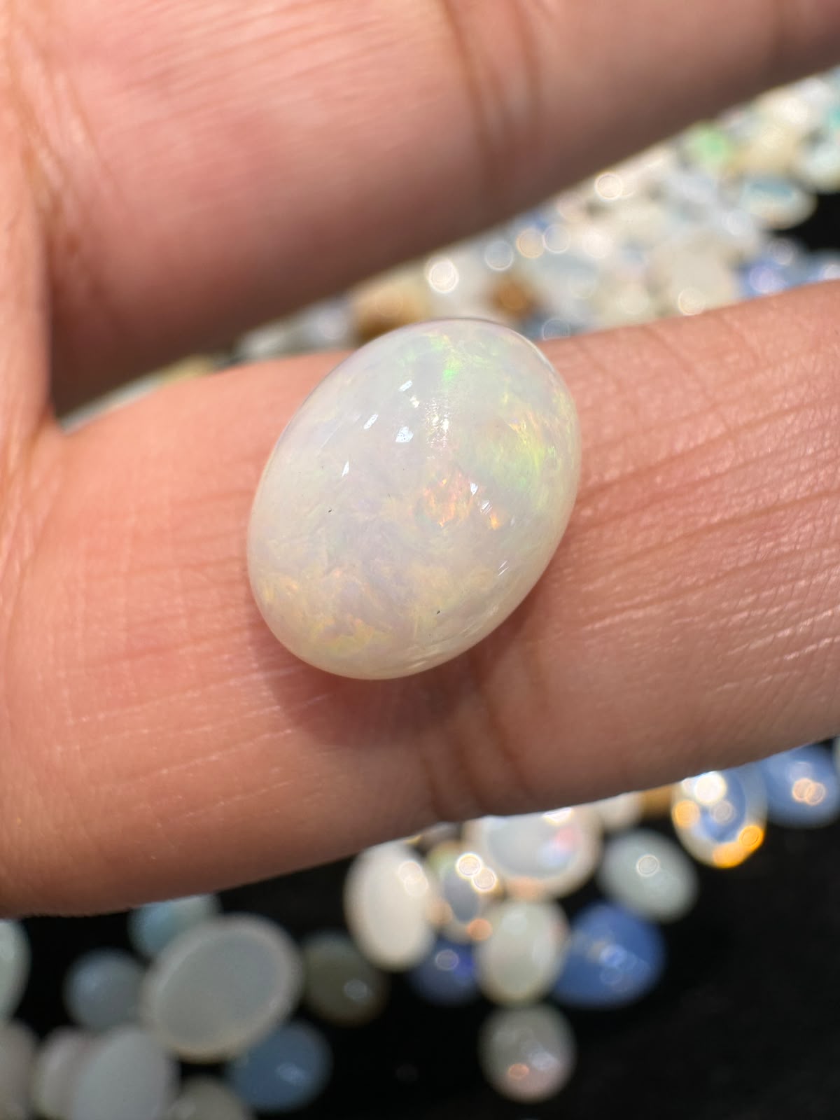 White Ethiopian Opal Stone WO 019 2.9 Carat