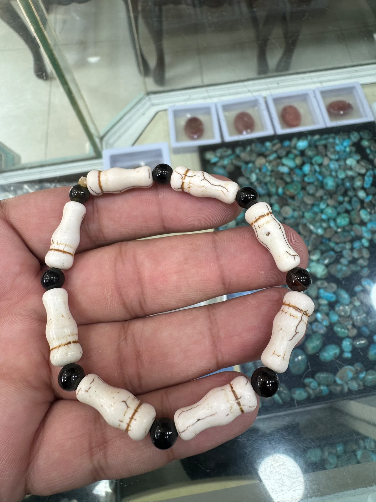 AAE PB 031 Processed Stones Bracelet.