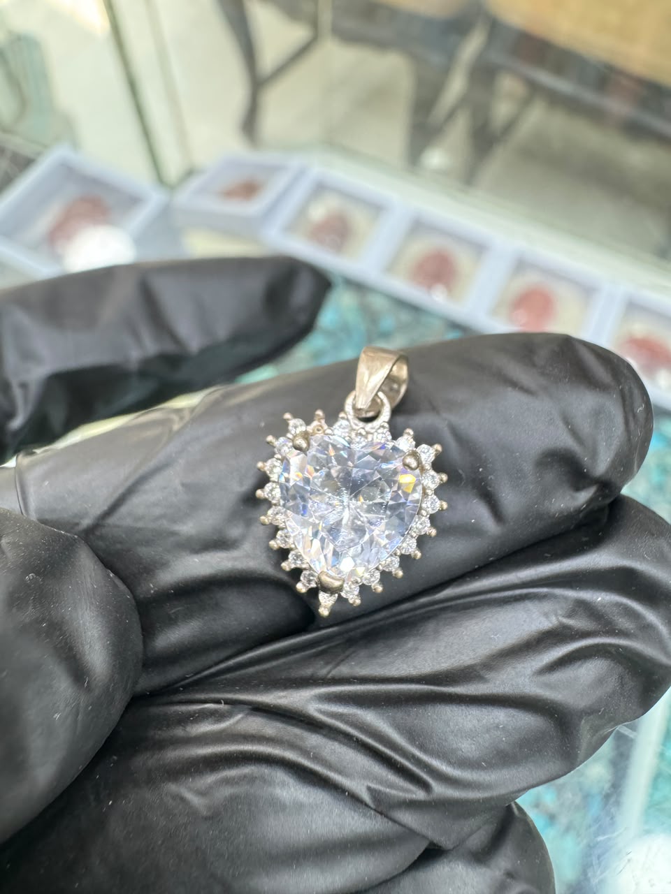 AAE 2353 Chandi Pendant 925, Stone: Zircon
