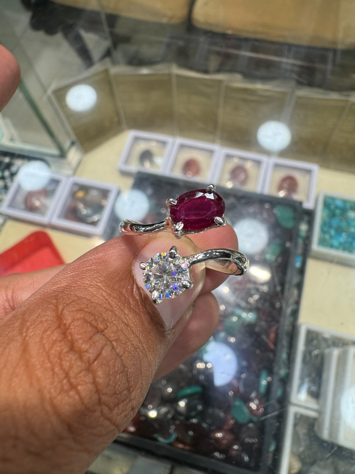 AAE 7790 Chandi Ring 925, Stone: Ruby (Yaqoot) & Moissanite