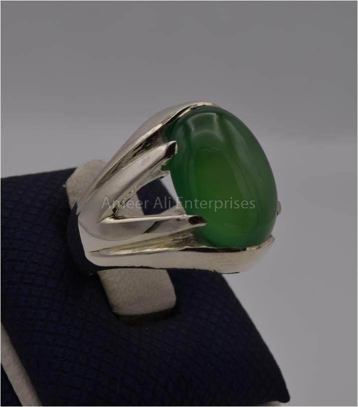 AAE 3118 Chandi Ring 925, Stone: Green Aqeeq - AmeerAliEnterprises
