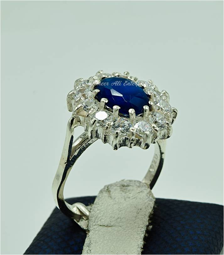 AAE 2410 Chandi Ring 925, Stone: Zircon