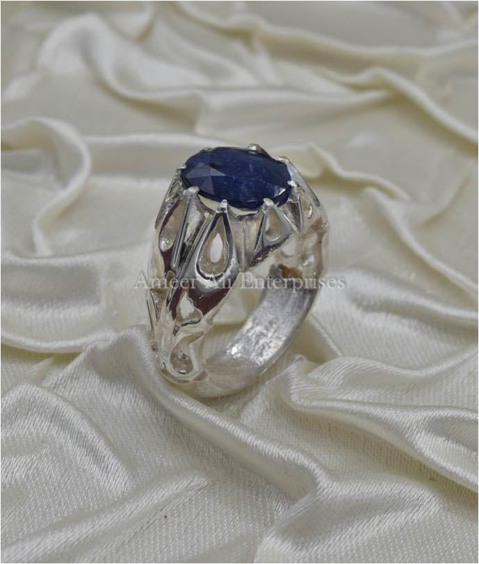 AAE 3518 Chandi Ring 925, Stone: Blue Sapphire (Neelam)