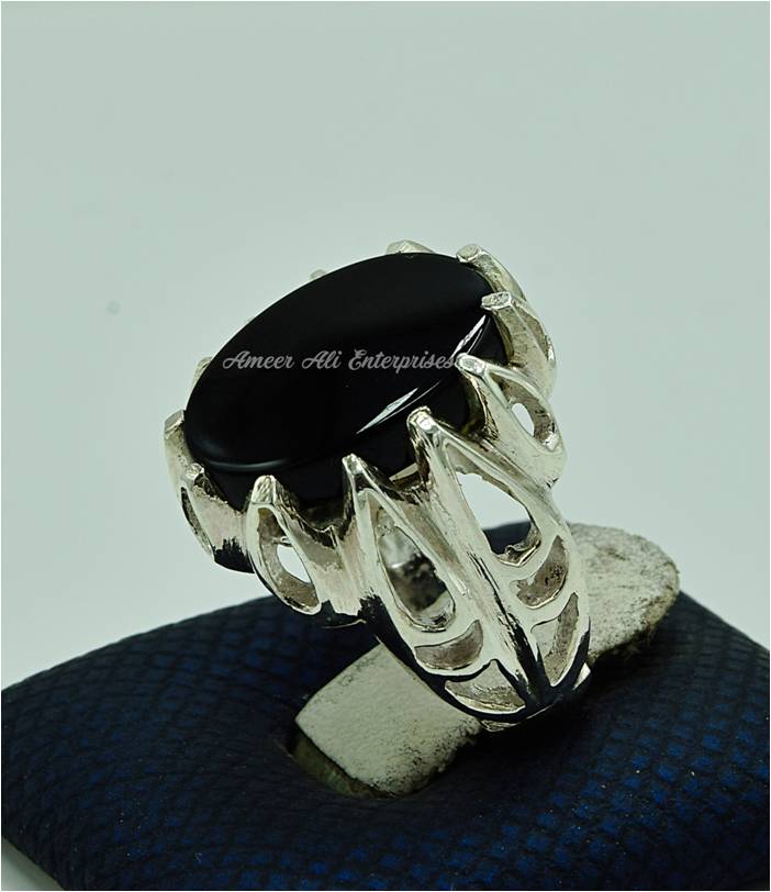 AAE 9585 CHANDI RING 925, STONE: BLACK AQEEQ