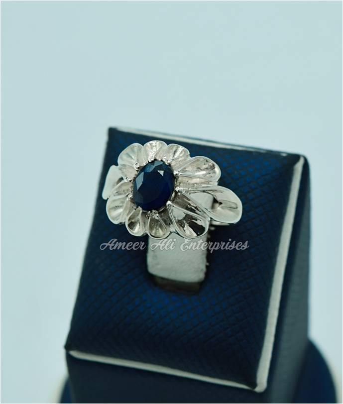 AAE 6207 Chandi Ring 925, Stone: Blue Sapphire (Neelam) - AmeerAliEnterprises