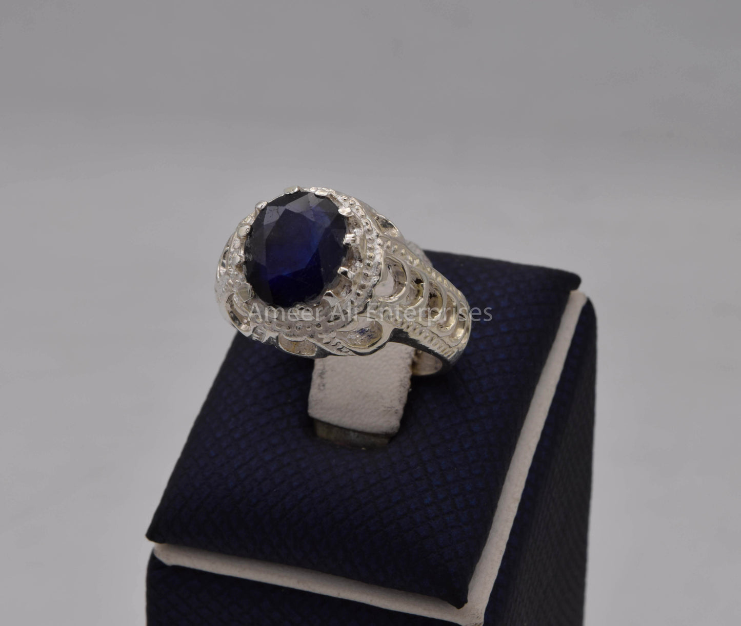 AAE 4605 Chandi Ring 925, Stone: Blue Sapphire (Neelam)