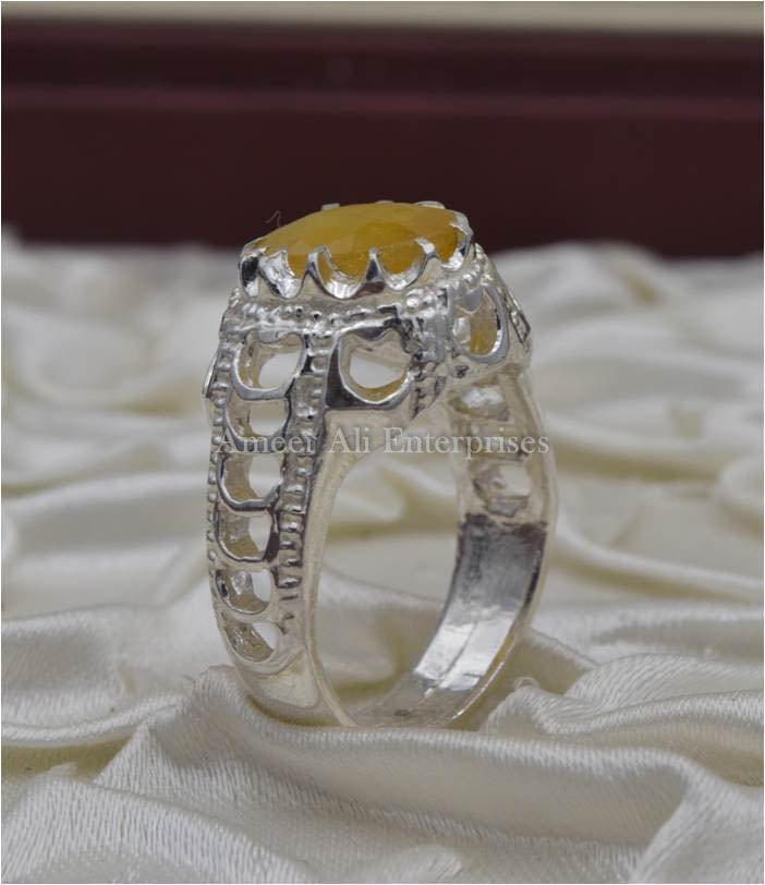 AAE 3421 Chandi Ring 925, Stone: Yellow Sapphire (Pukhraj)