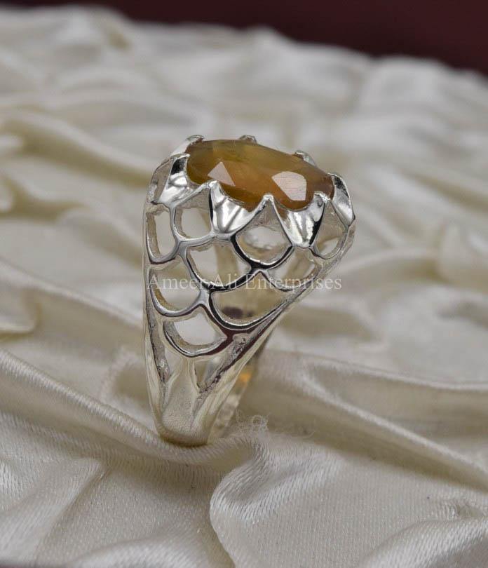 4.25 Ratti X 9.25 Ratti Yellow Sapphire Ring, Phukhraj Astrological  Sterling Silver Ring for Women and Men - Etsy | Yellow sapphire rings, Rings  for men, Yellow sapphire