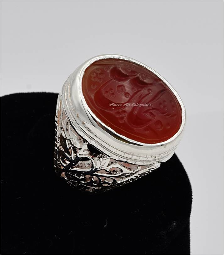 AAE 6569 Chandi Ring 925, Stone: Irani Aqeeq Engraved