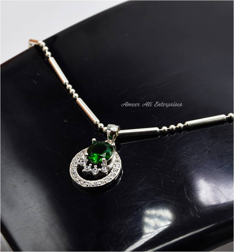 AAE 6836 Chandi Pendant 925, Stone: Zircon