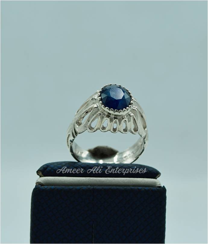 AAE 3633 Chandi Ring 925, Stone: Blue Sapphire (Neelam)