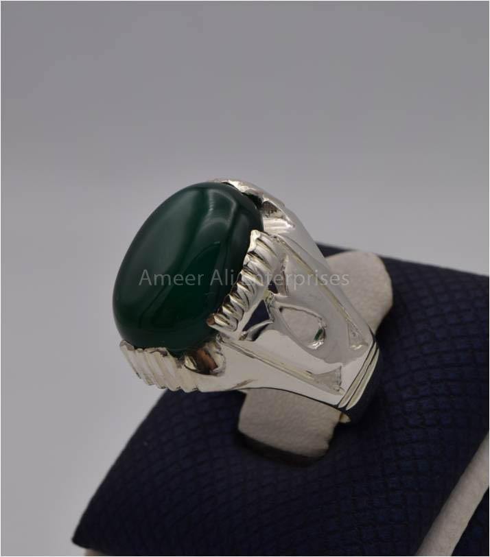 AAE 3111 Chandi Ring 925, Stone: Green Aqeeq - AmeerAliEnterprises