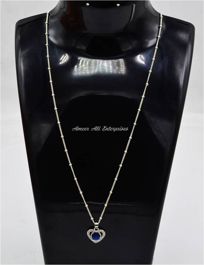 AAE 6838 Chandi Pendant 925, Stone: Zircon