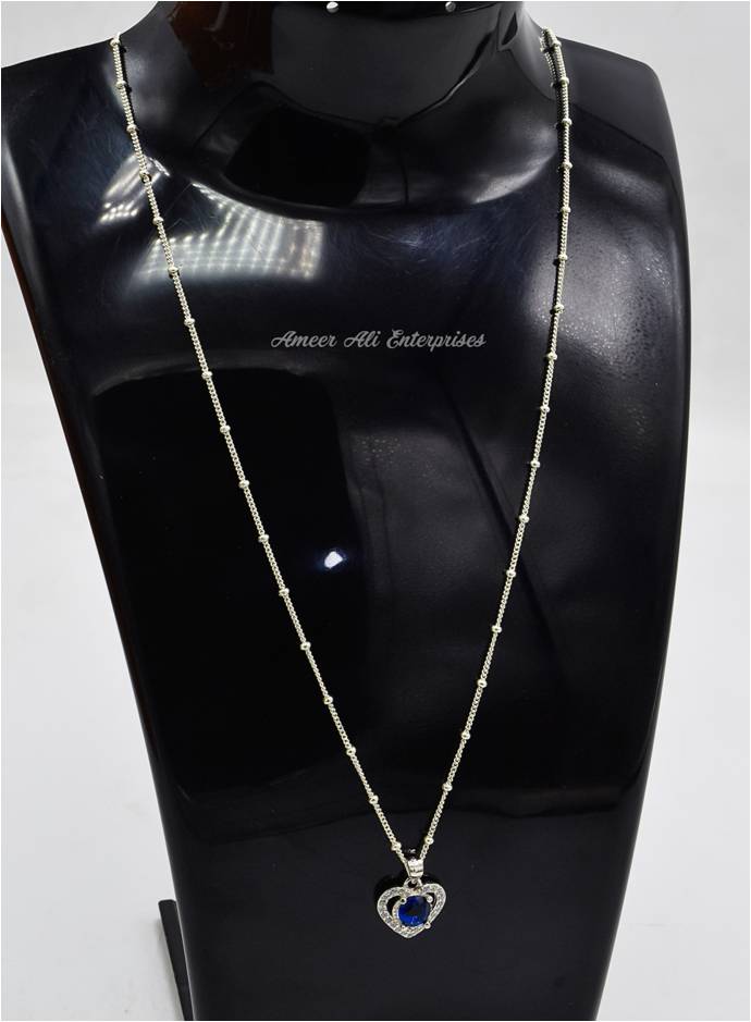 AAE 6838 Chandi Pendant 925, Stone: Zircon