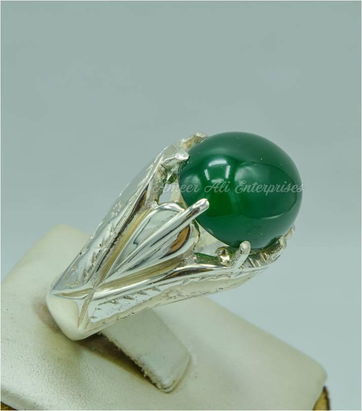 AAE 3119 Chandi Ring 925, Stone: Green Aqeeq - AmeerAliEnterprises