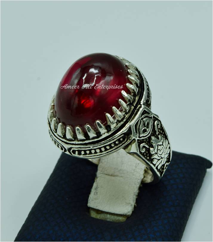 AAE 6826 Chandi Ring 925, Stone: Irani Poota Yaqoot