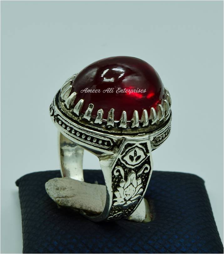AAE 6826 Chandi Ring 925, Stone: Irani Poota Yaqoot