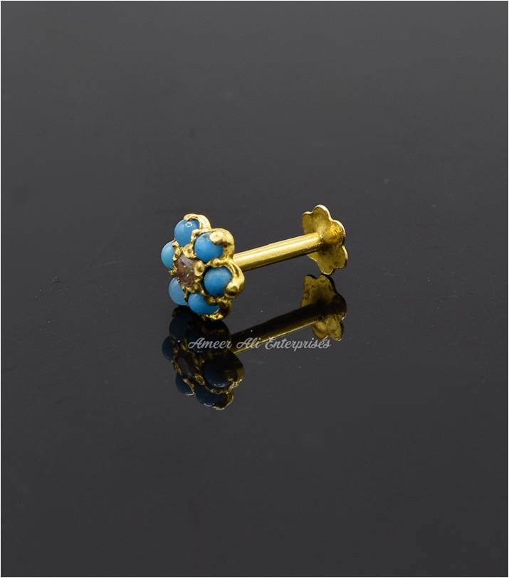 AAE 6892 Gold Nose pin, Stone: Feroza