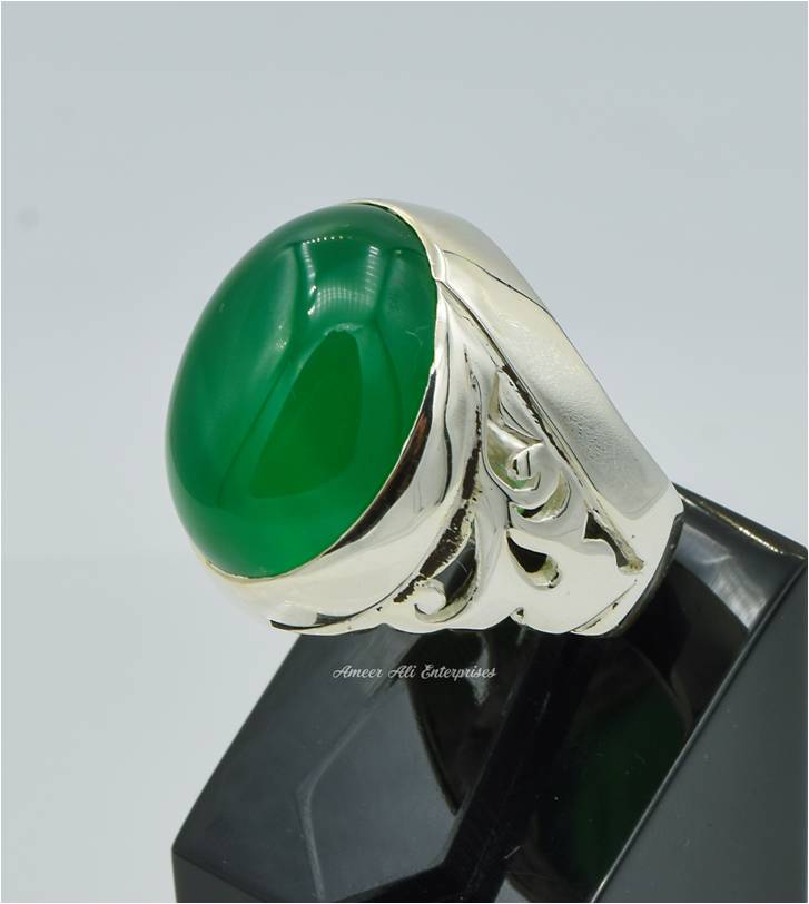 AAE 6236 Chandi Ring 925, Stone: Green Aqeeq