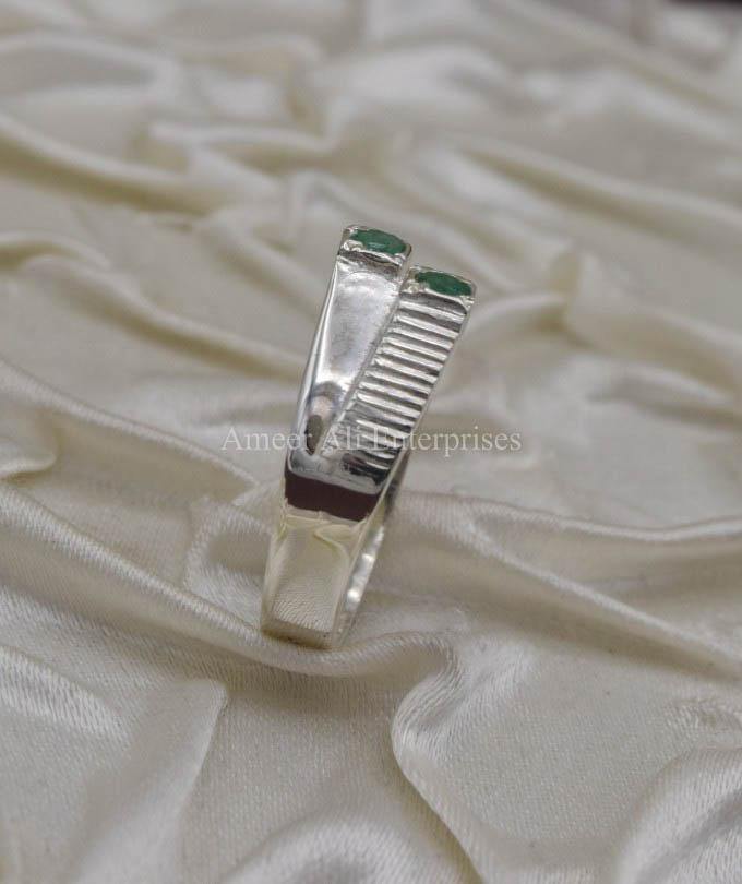 AAE 9809 Chandi Ring 925, Stone Emerald (Zamurd) - AmeerAliEnterprises