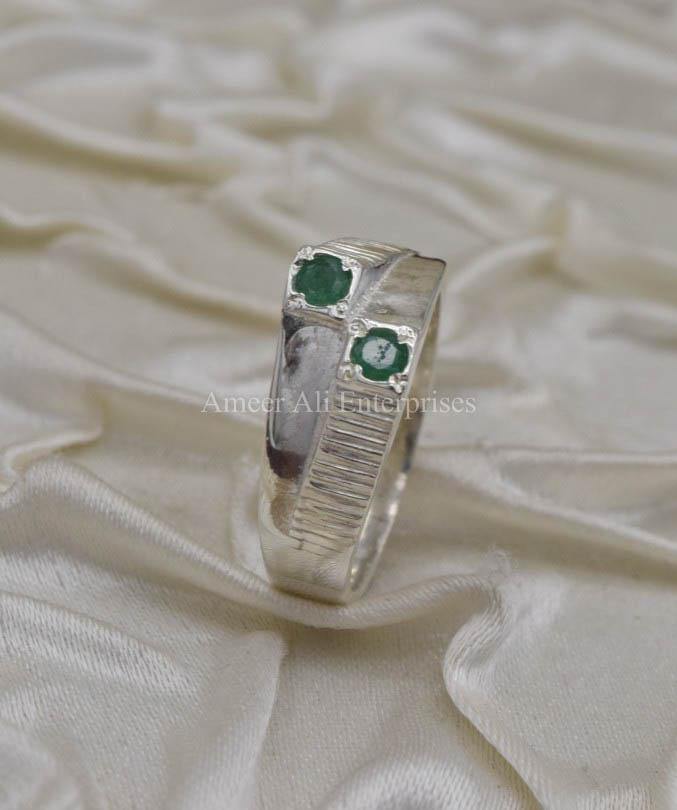 AAE 9809 Chandi Ring 925, Stone Emerald (Zamurd) - AmeerAliEnterprises