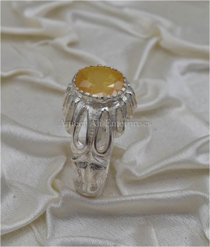 AAE 3420 Chandi Ring 925, Stone: Yellow Sapphire (Pukhraj)